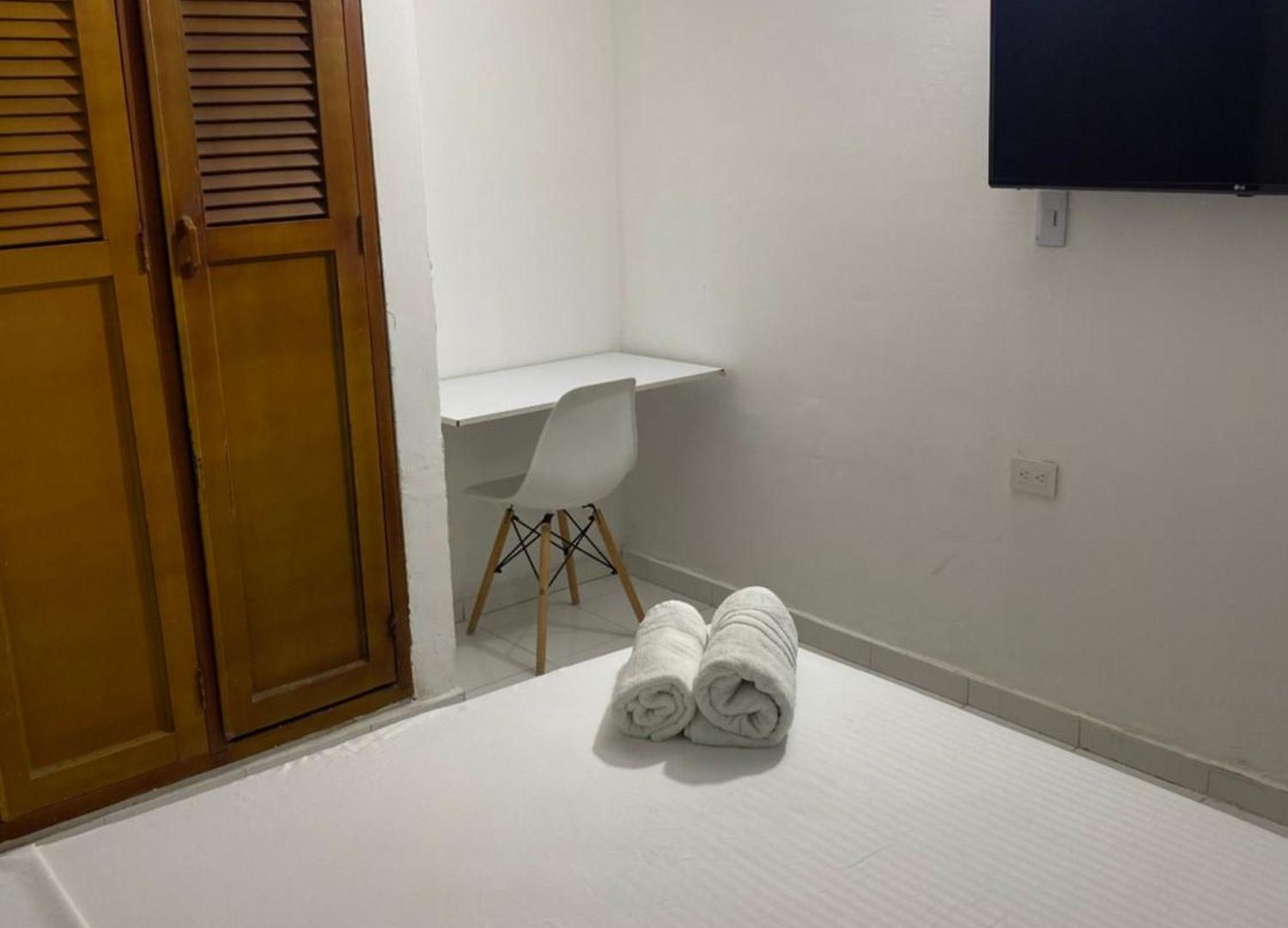 Habitación Independiente Cerca Al Aeropuerto # 5 Cartagena