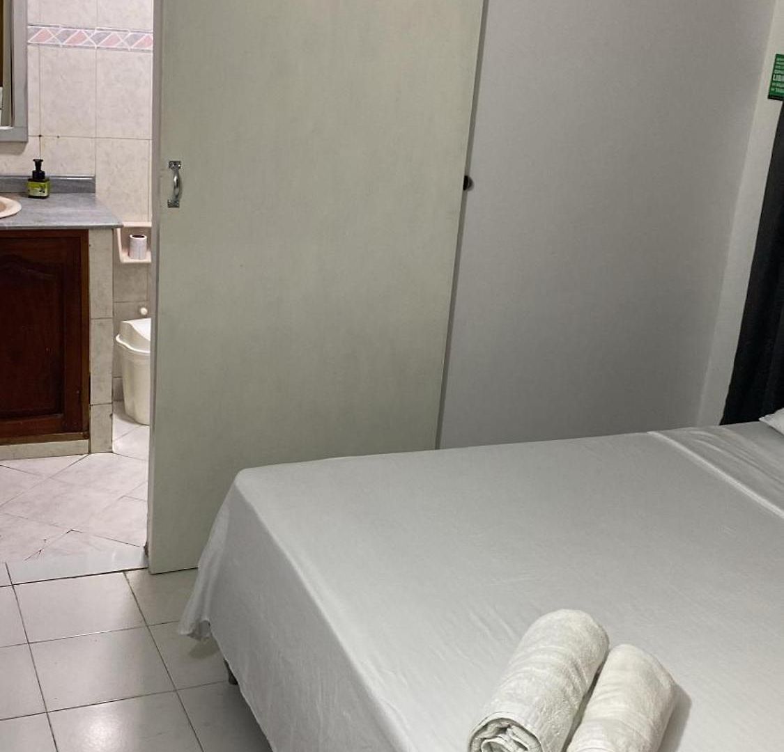Pensión Habitación Independiente Cerca Al Aeropuerto # 5