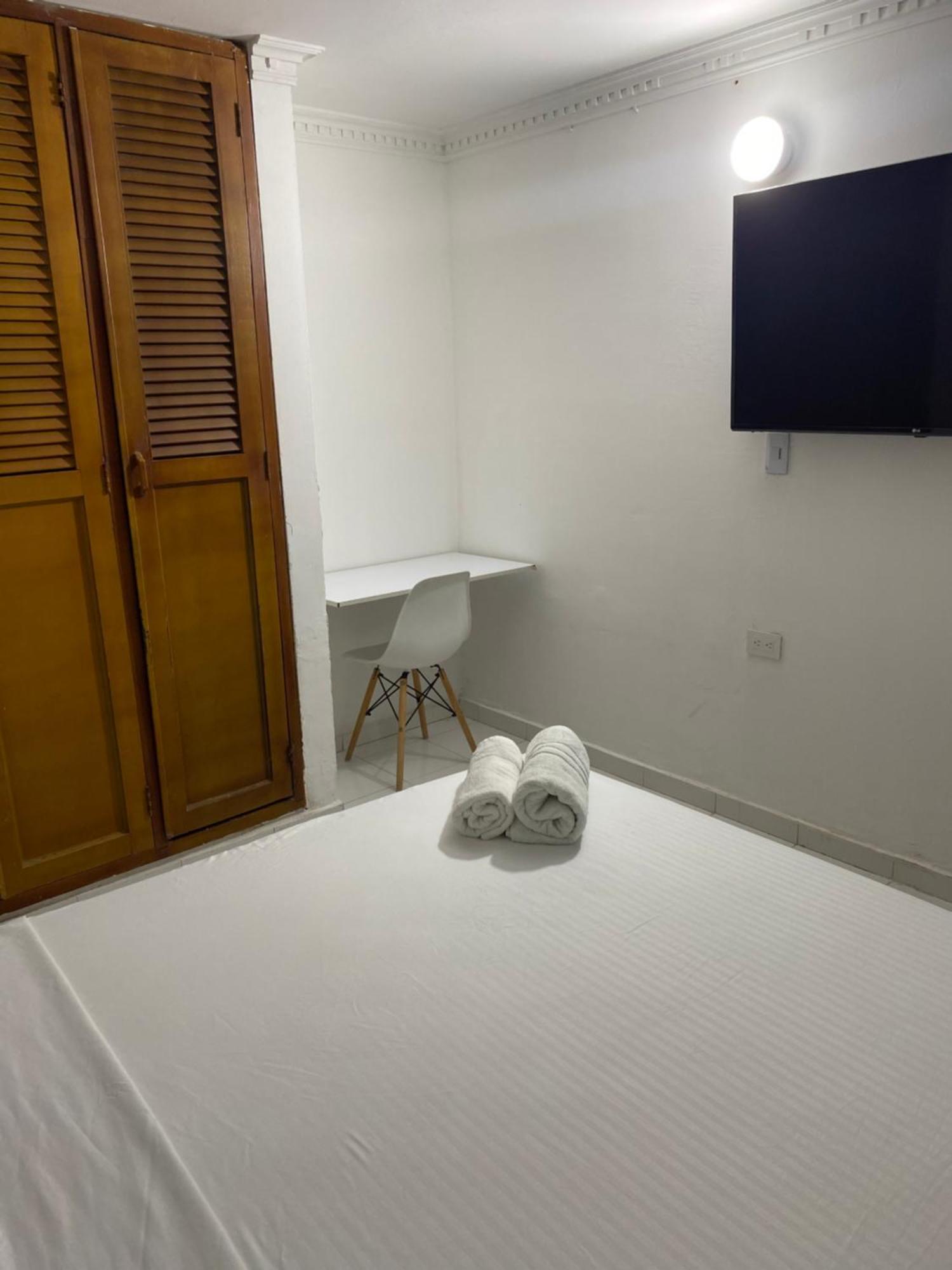 Habitación Independiente Cerca Al Aeropuerto # 5 Cartagena